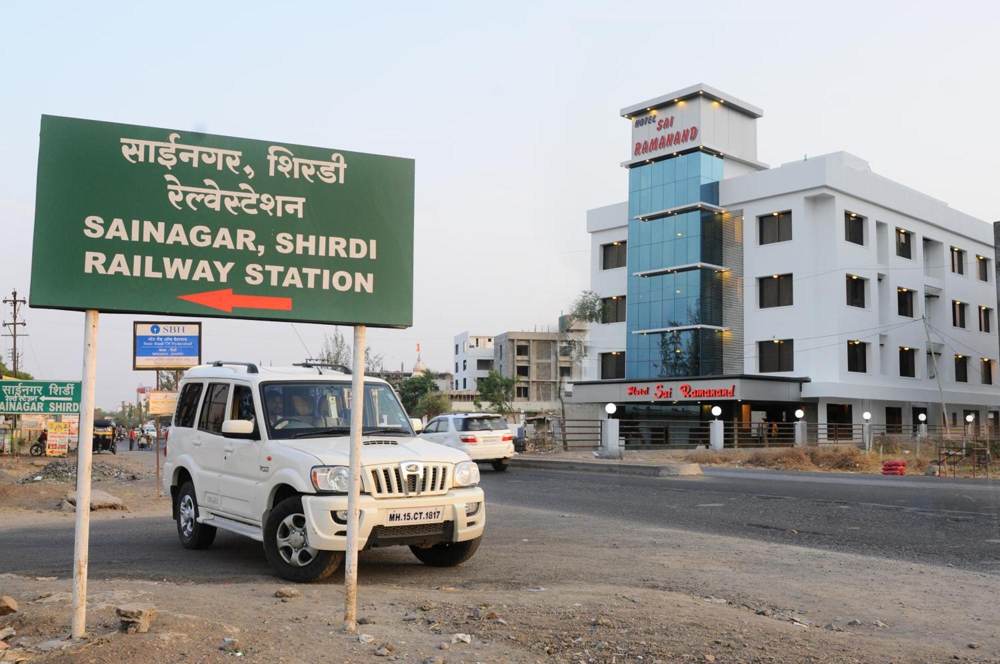 Hotel Sai Ramanand Shirdi Ngoại thất bức ảnh