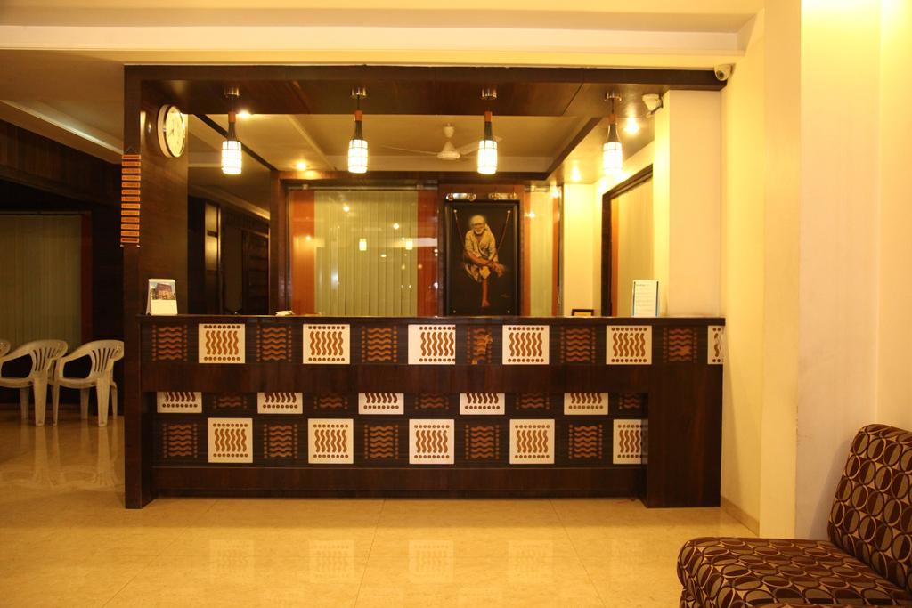 Hotel Sai Ramanand Shirdi Ngoại thất bức ảnh