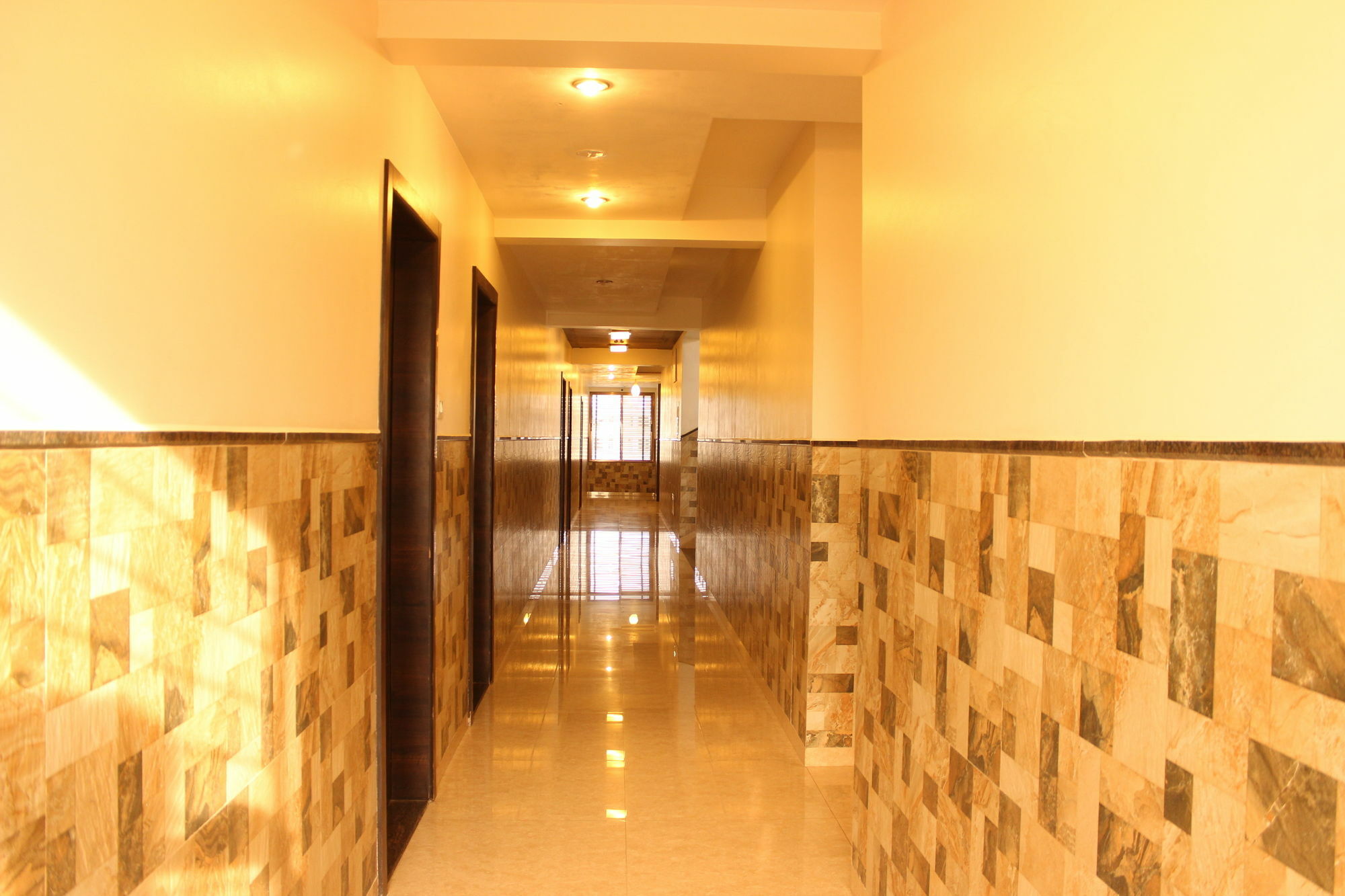 Hotel Sai Ramanand Shirdi Ngoại thất bức ảnh